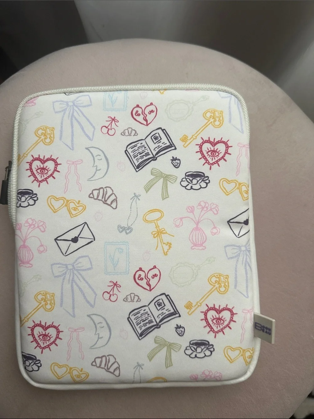 Tablet Sleeve Case in White with Multicolor Icons - Brand: